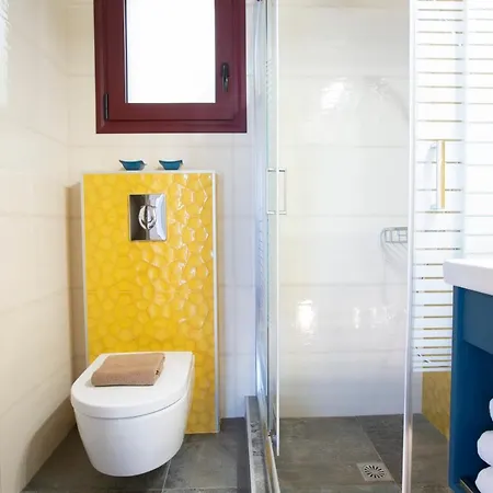 Nikolas Vila Nikiana